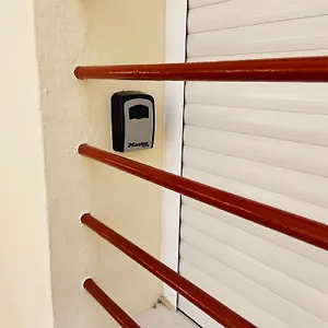 https://apartamento-vistamar-nerja.hotelsinnerja.org