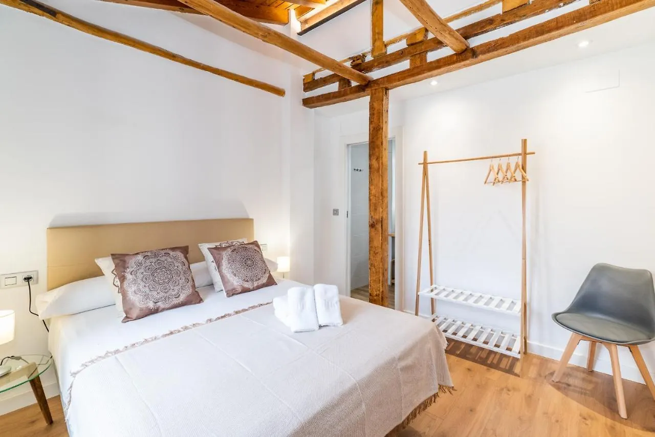Apartment Wekey Homes Granada, Mesones Central Suites Spain