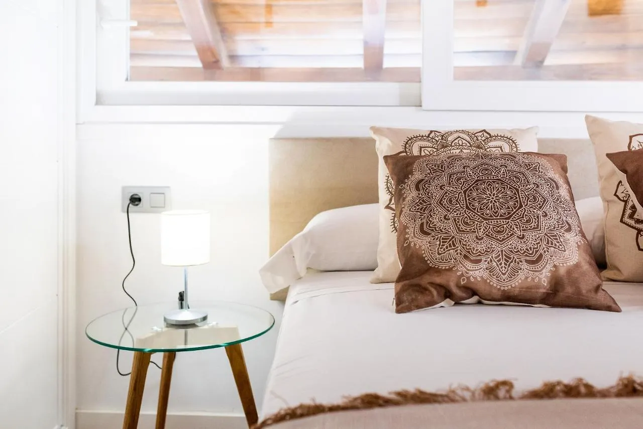 Wekey Homes Granada, Mesones Central Suites Apartment Granada