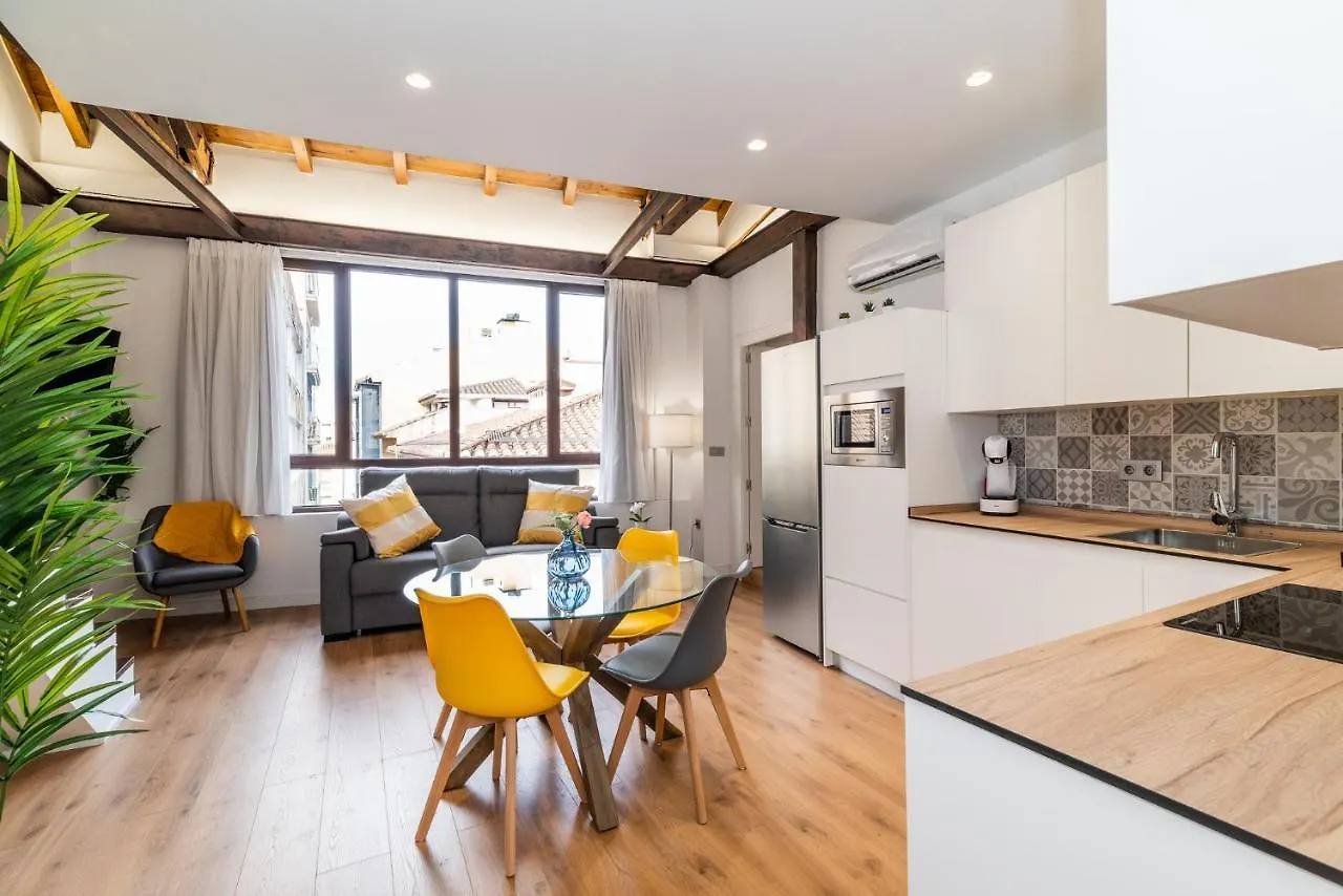 Wekey Homes Granada, Mesones Central Suites Apartment Granada