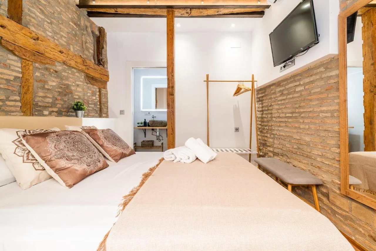 Apartment Wekey Homes Granada, Mesones Central Suites Spain