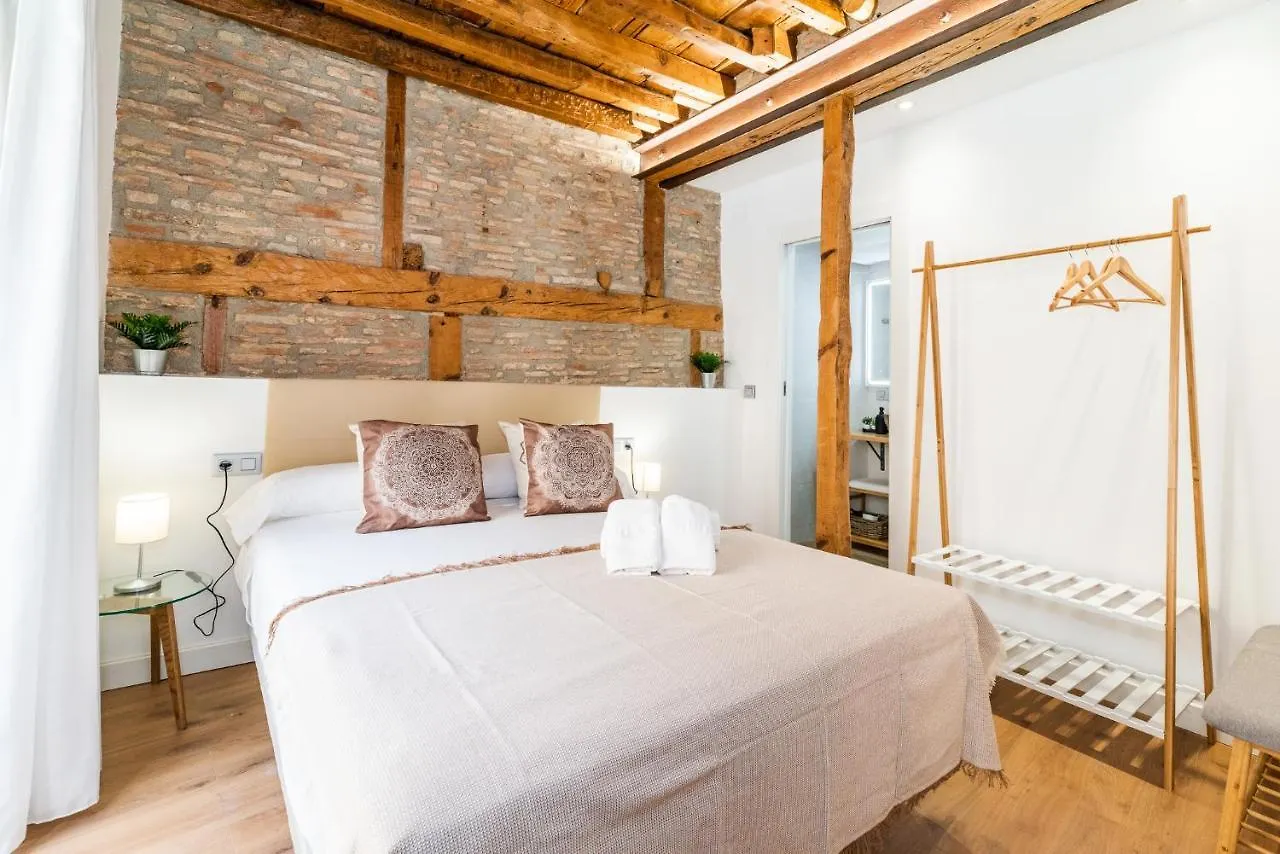 Wekey Homes Granada, Mesones Central Suites Granada