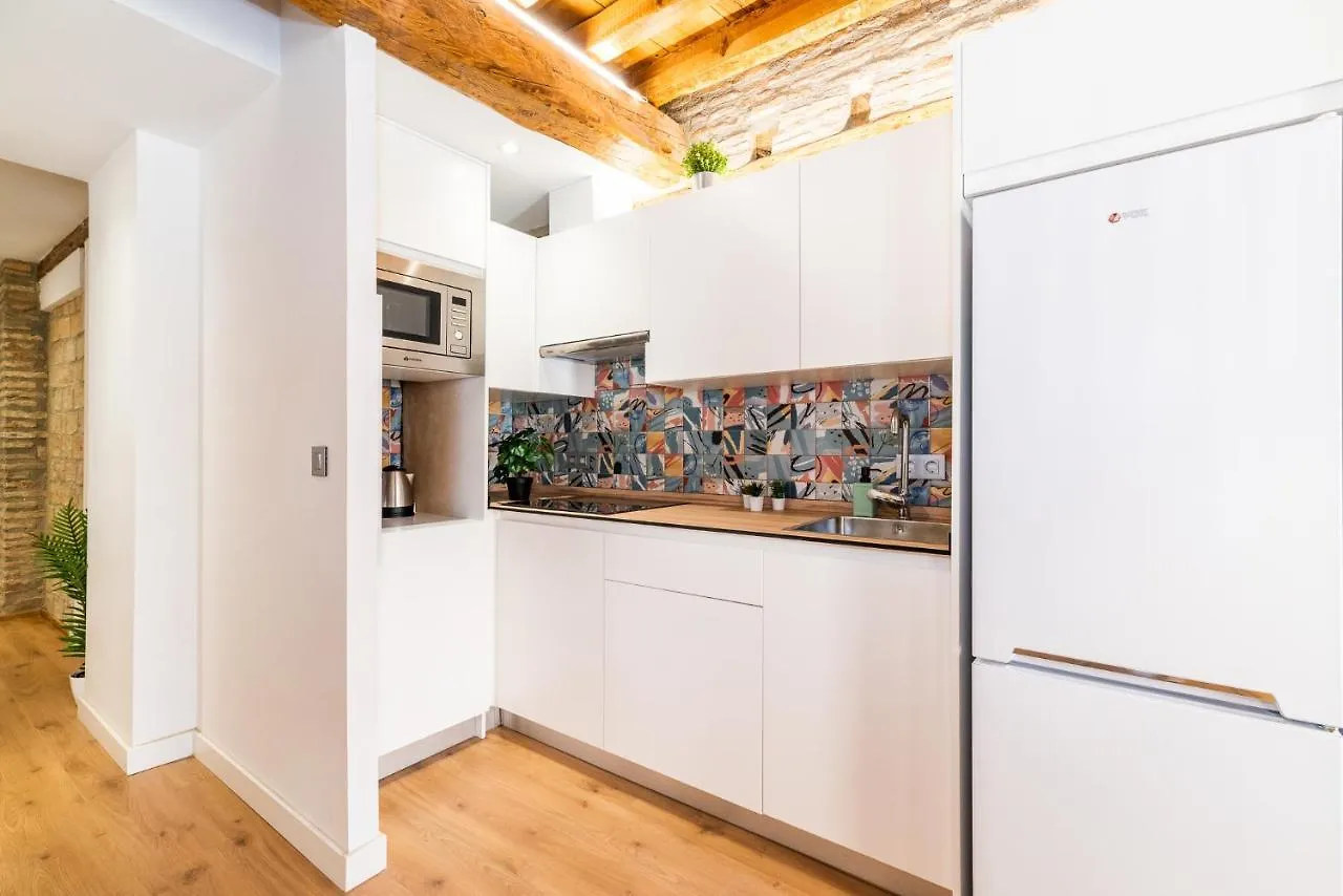 Wekey Homes Granada, Mesones Central Suites Apartment Granada