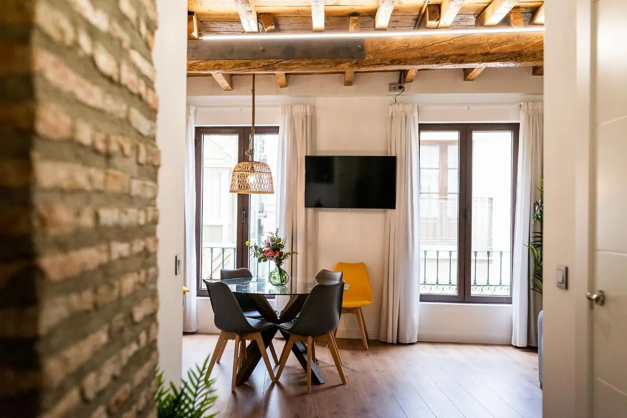 Apartment Wekey Homes Granada, Mesones Central Suites