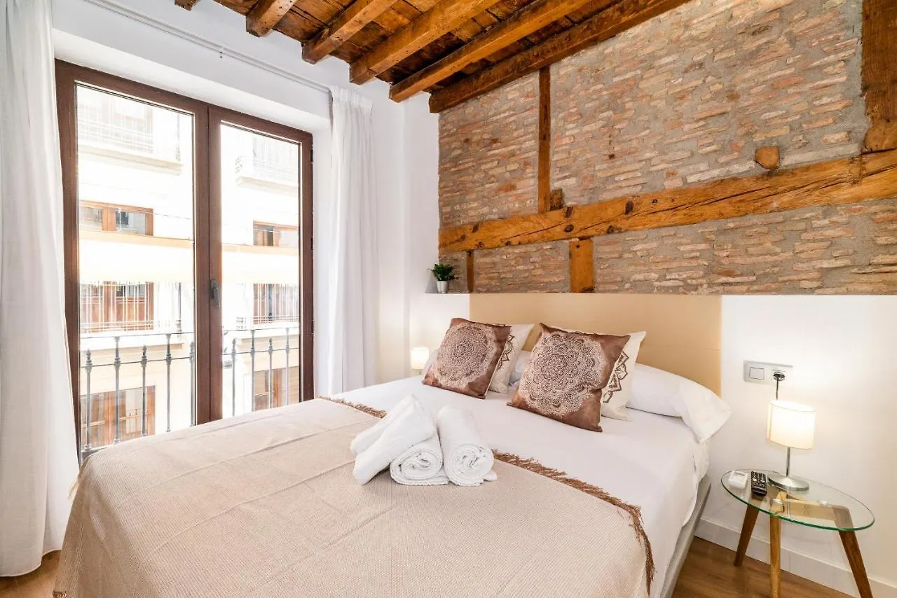 Wekey Homes Granada, Mesones Central Suites Apartment